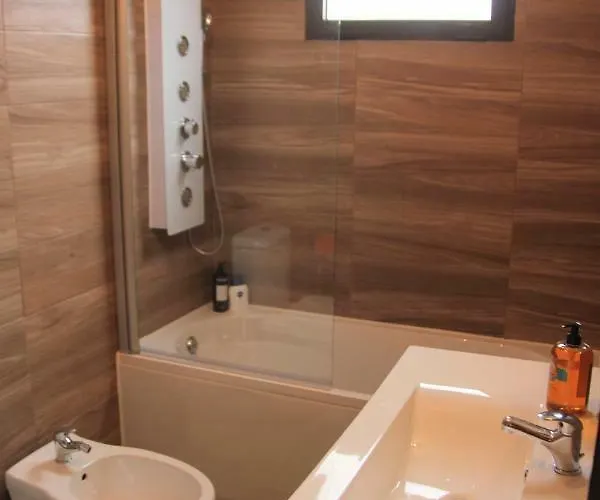 - Grill Terrace Vakantiehuis Mafra